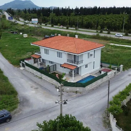 Villa Lavender *